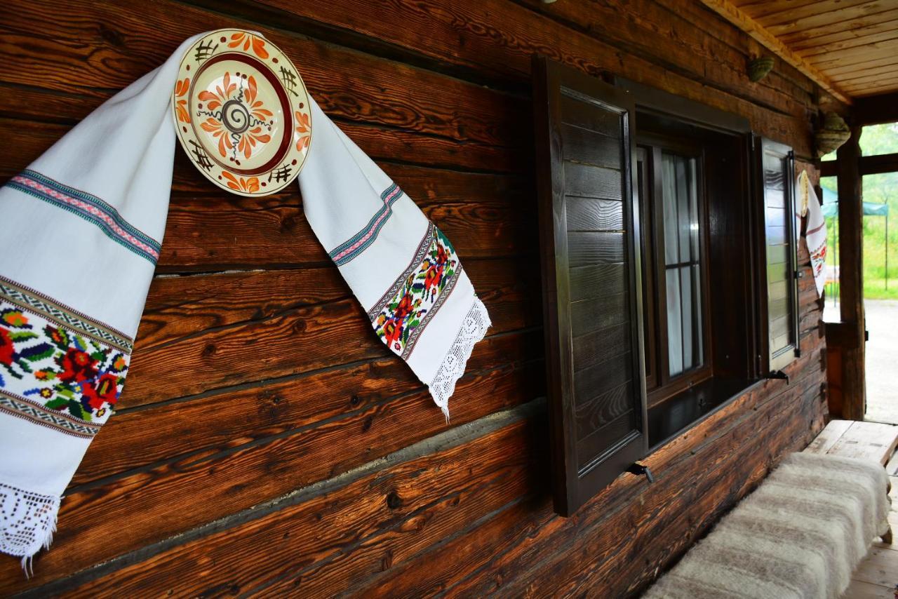 Casuta Lu' Liviu Villa Borsa  Ngoại thất bức ảnh